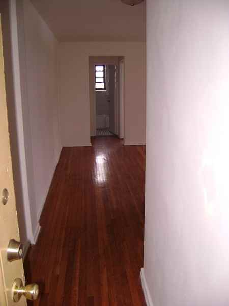 188-15 87th Dr - Photo 3 of 8