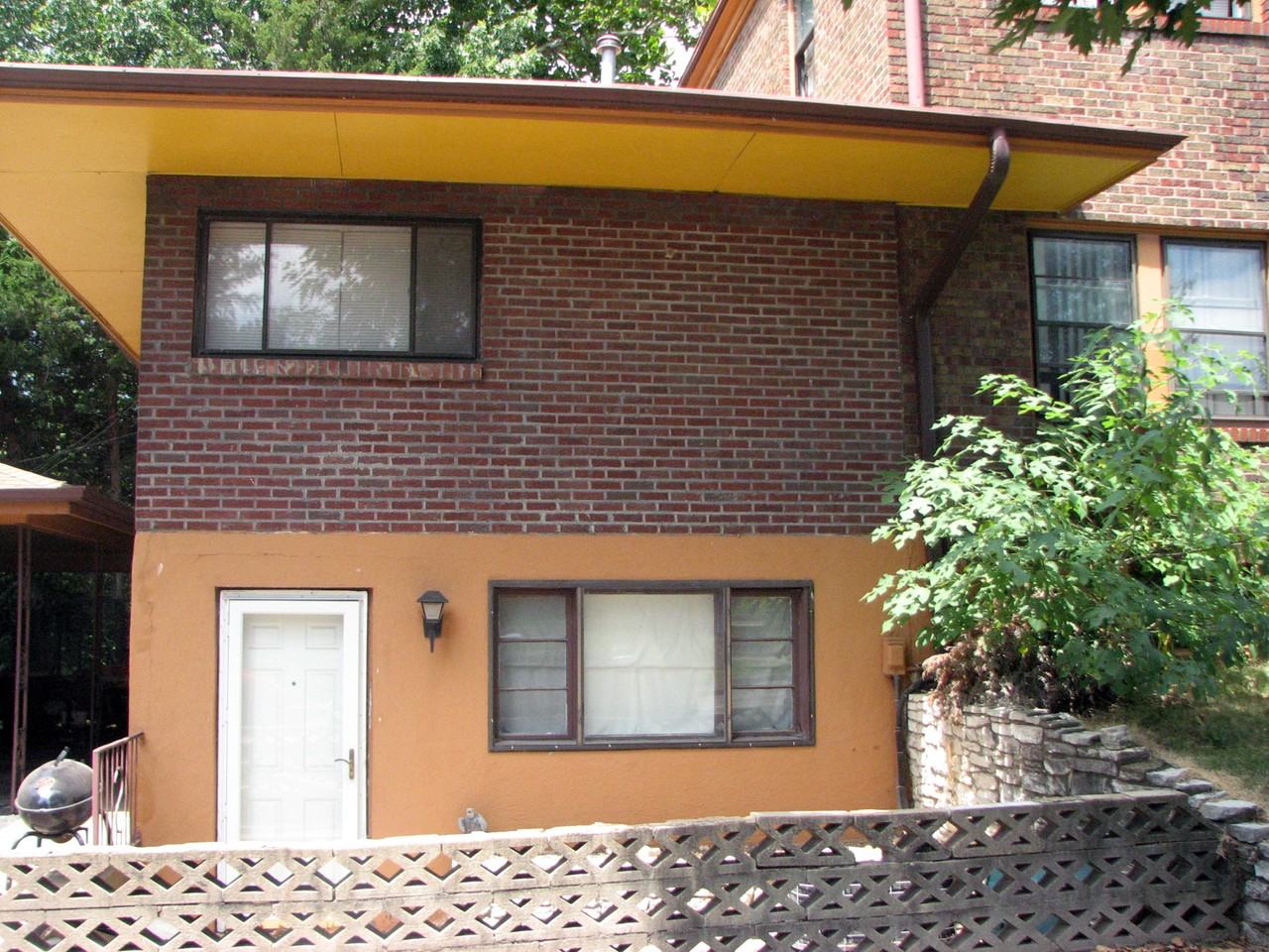 7030 Clayton Rd #1stFL - Photo 3 of 4