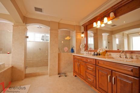 2326 Chippendale Rd - Photo 3 of 15