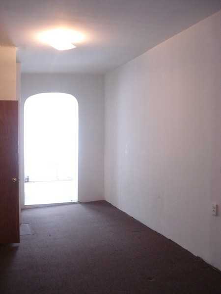 468 60th St - Photo 3 of 6