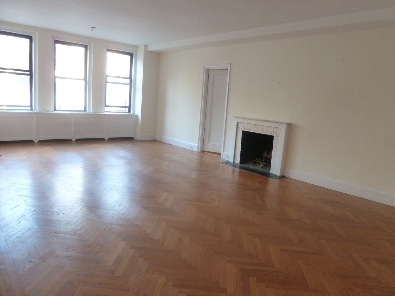 213 Madison Ave #9C - Photo 3 of 11