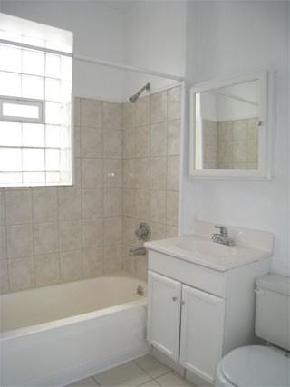 2300 N Albany Ave #2 - Photo 2 of 4