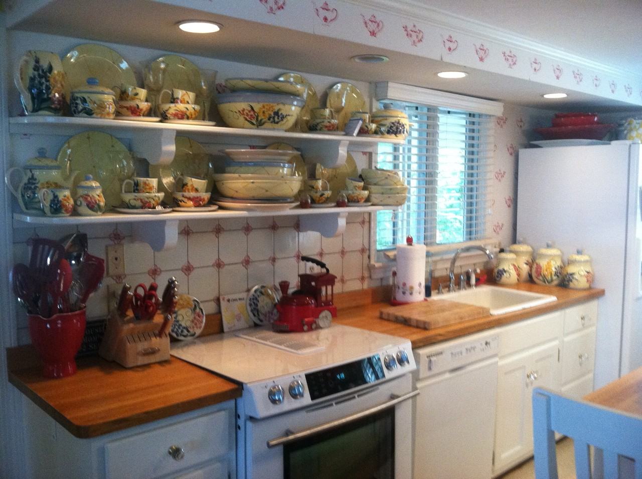 23 Sagamore Rd - Photo 3 of 13