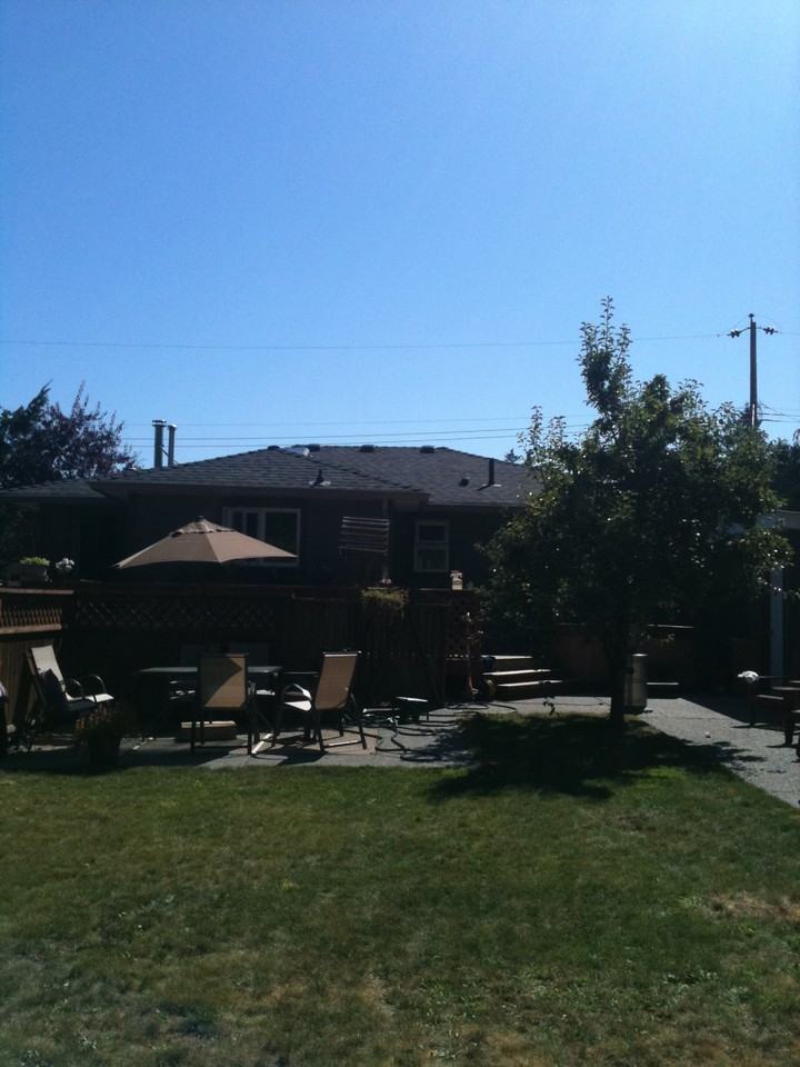 585 Forsyth Ave - Photo 2 of 5