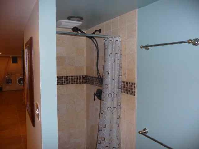 2067 Park Ave NW - Photo 3 of 6