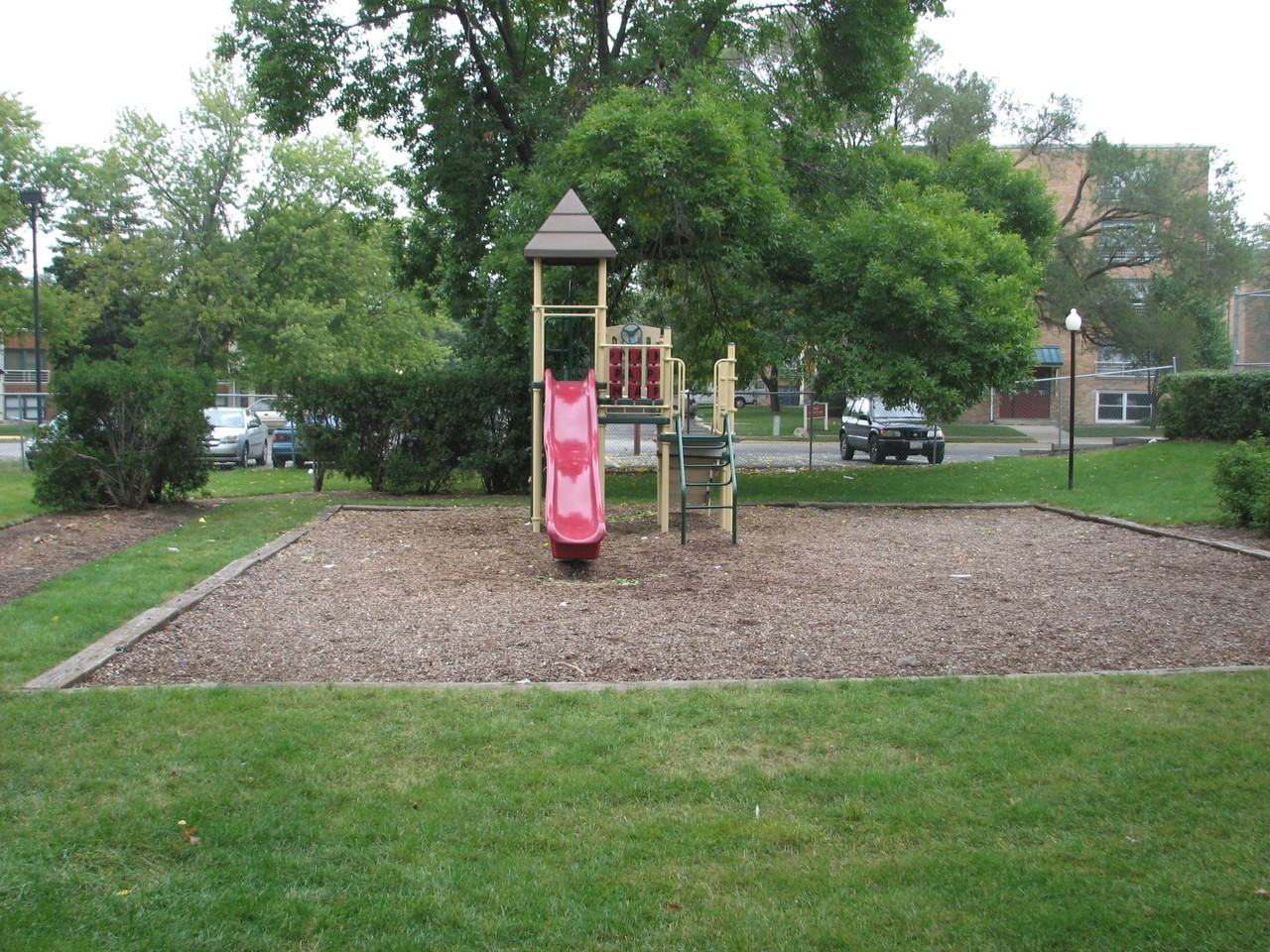 440 E Miller St #N004 - Photo 3 of 9