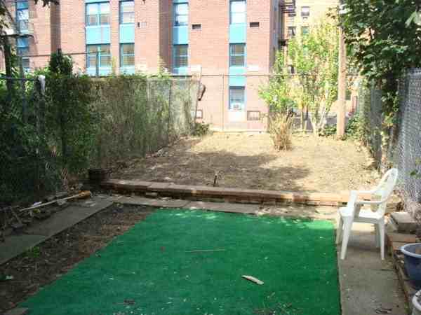 443 Monroe St - Photo 2 of 8