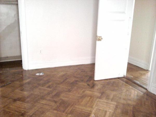 940 Park Ave - Photo 2 of 2