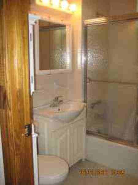 11204 20th Ave #1R - Photo 2 of 4