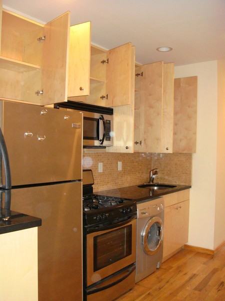 198 W 9th St - Photo 2 of 3