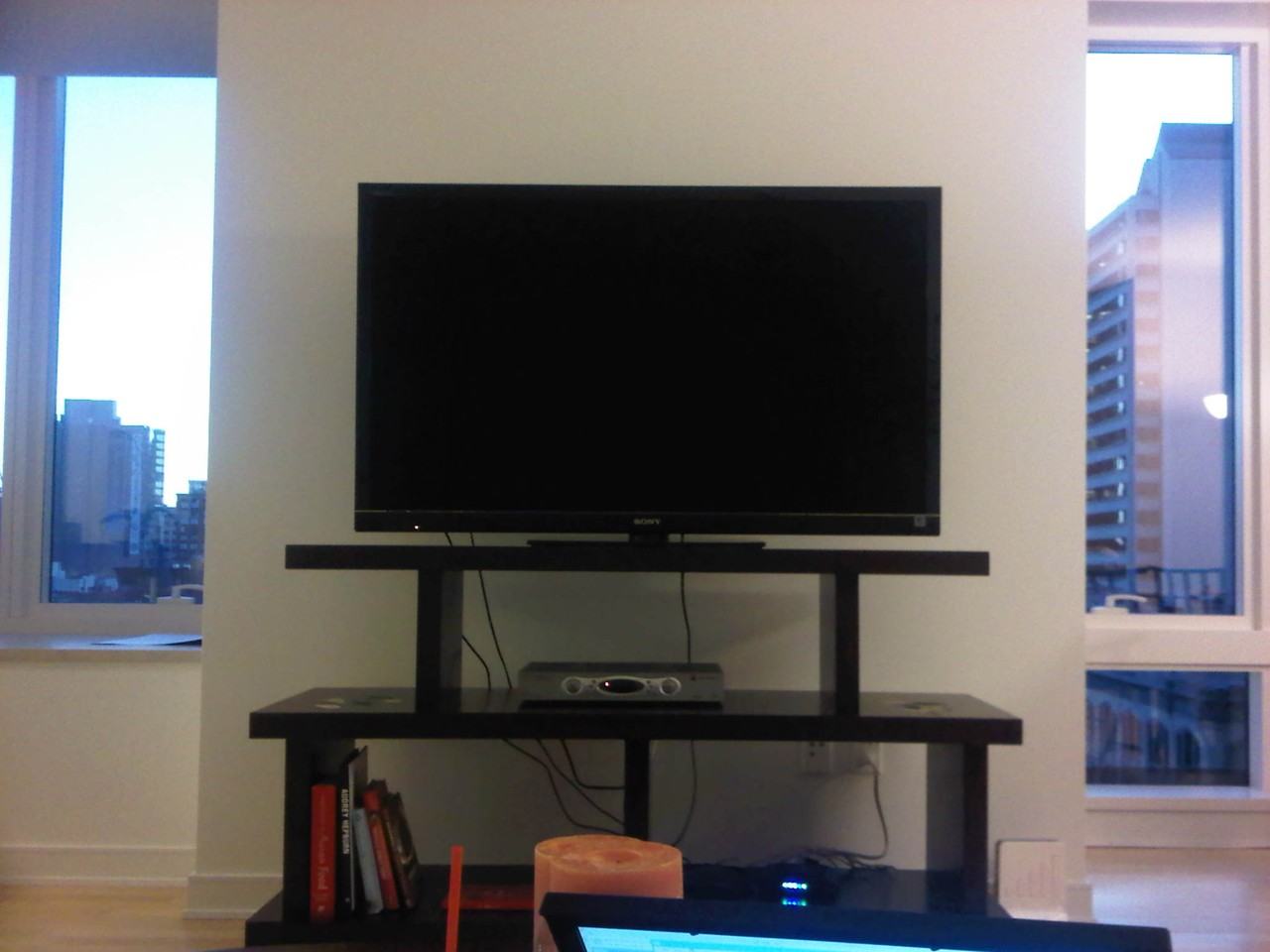 301 Mission St #10A - Photo 3 of 4