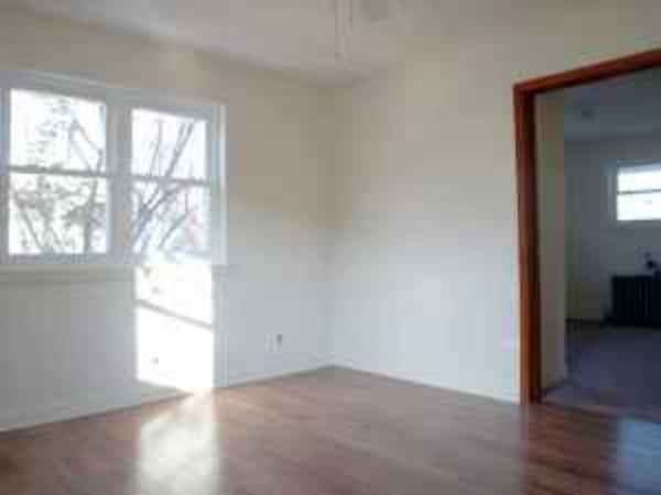 18 Faber St 1stFL - Photo 3 of 4