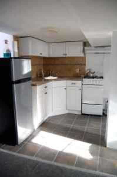 14 St Marks Pl - Photo 3 of 4