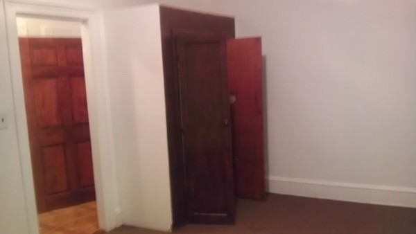 1837 Brooklyn Ave - Photo 3 of 16