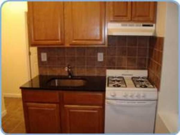 656 St Nicholas St A - Photo 2 of 5