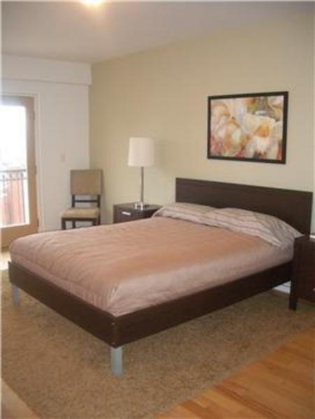 710 6th Ave - Photo 3 of 5