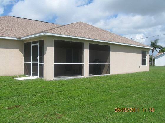 4345 SW 1st Ave - Photo 3 of 27