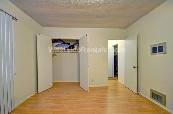 225 W Bay St #2 - Photo 2 of 3