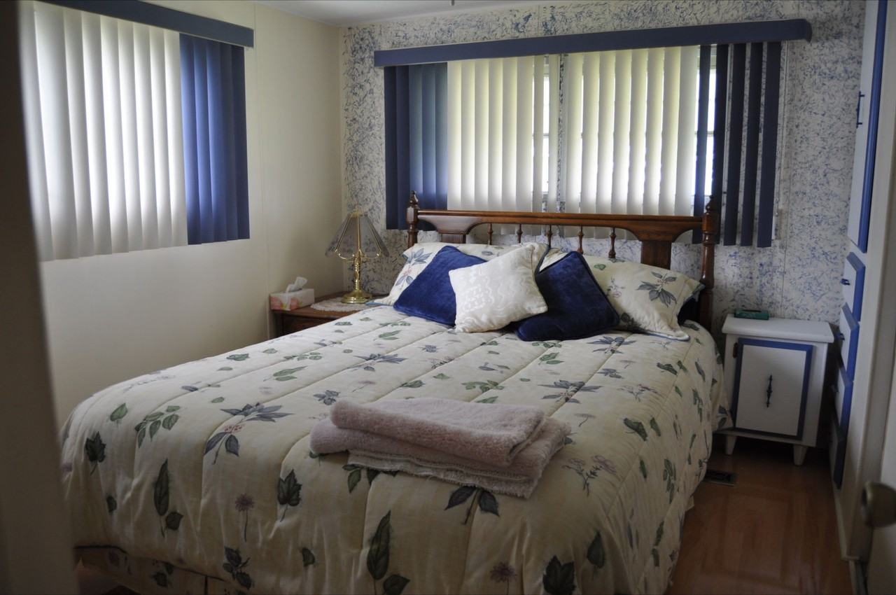 10800 London Dr - Photo 2 of 8