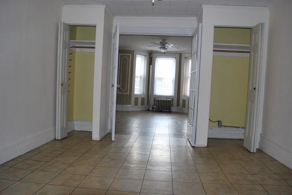 316 42nd St #G - Photo 2 of 4