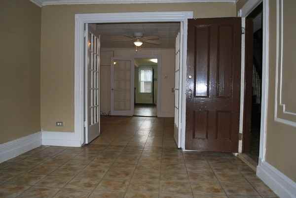 316 42nd St #G - Photo 3 of 4