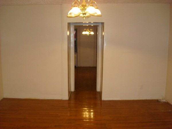 321 S 5th St - Photo 2 of 6