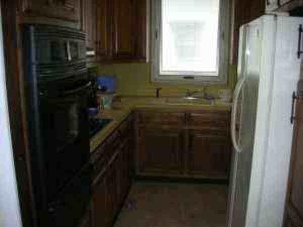 21 21 St W - Photo 3 of 3