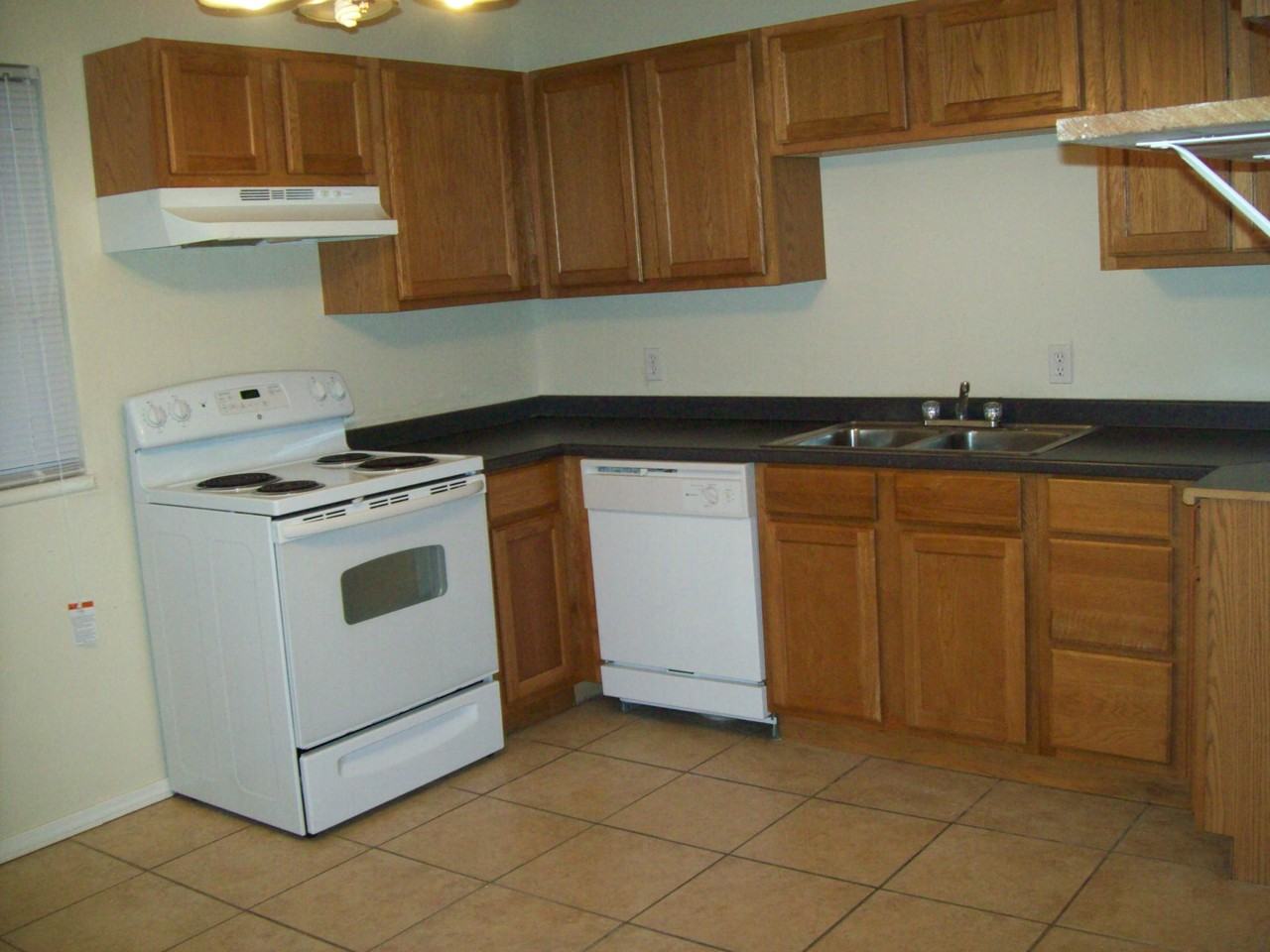 6616 Ashby Terrace - Photo 3 of 13