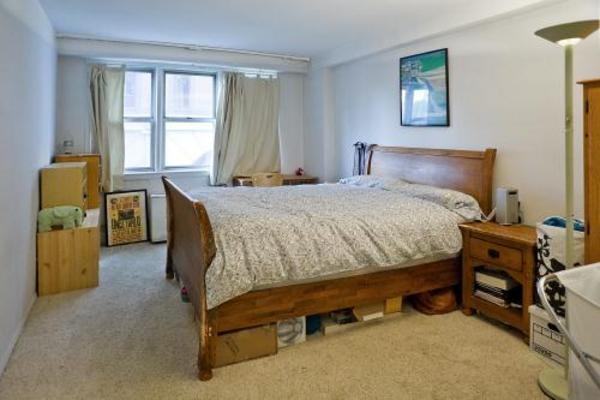 40 Clinton St 4L - Photo 2 of 6
