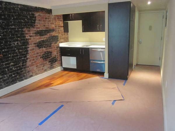 120 E 4th St H - Photo 2 of 4