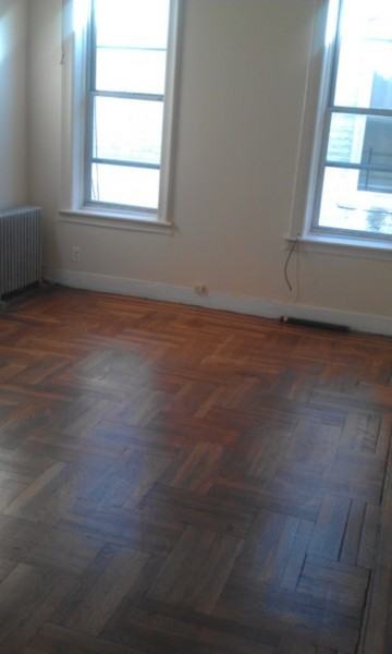 11221 94 St NW - Photo 2 of 2