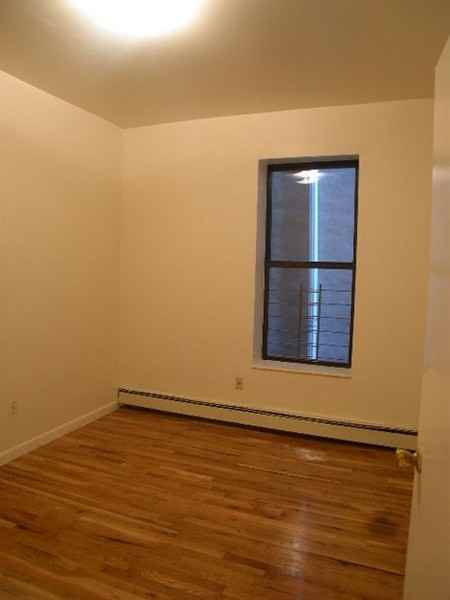 968 St Nicholas Ave 4E - Photo 3 of 6