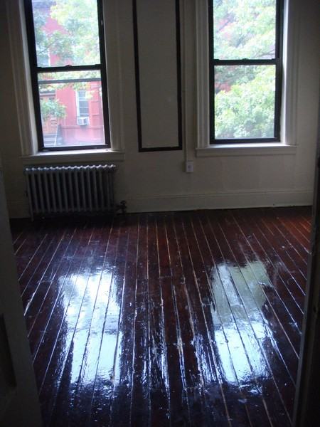 541 49th St - Photo 2 of 6