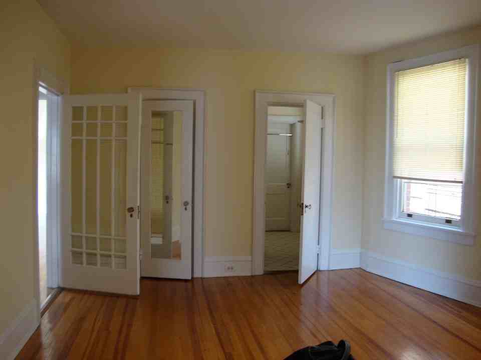 2602 Monument Ave #C - Photo 2 of 3