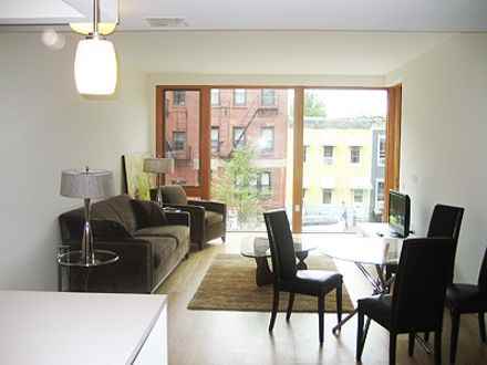 585 6th Ave - Photo 2 of 3