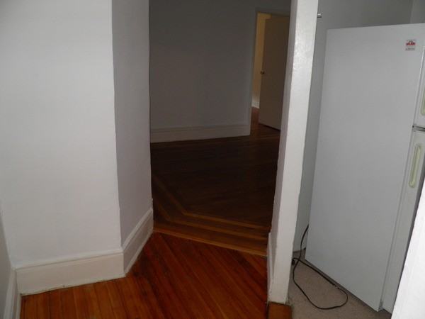 2 2 Ave SW - Photo 2 of 5
