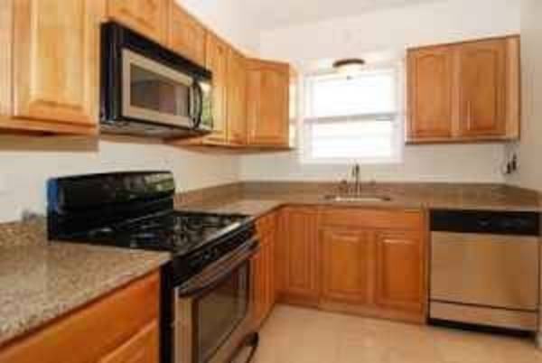 6103 Liebig Ave - Photo 2 of 2