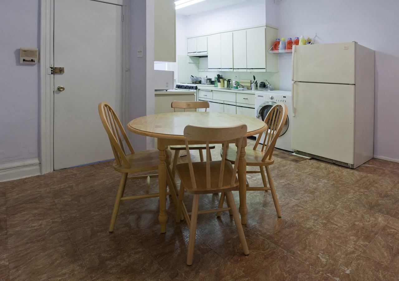 1679 E 19th St - Photo 3 of 3