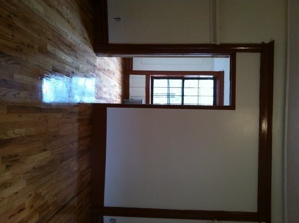 50 Lincoln Ave - Photo 2 of 10