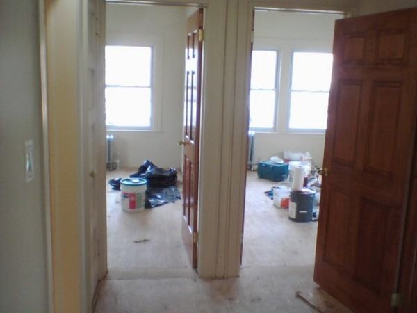 85-02 168th Pl - Photo 2 of 6