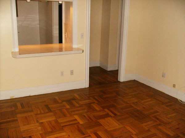 564 W 192nd St - Photo 2 of 4