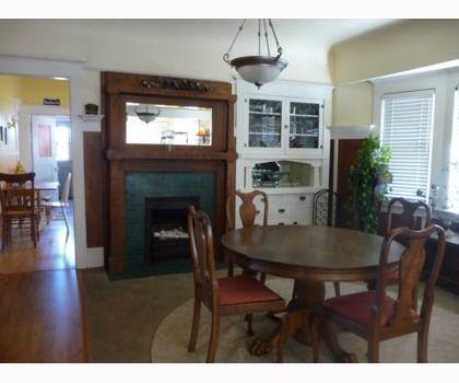 44 Nicholl Ave - Photo 2 of 5