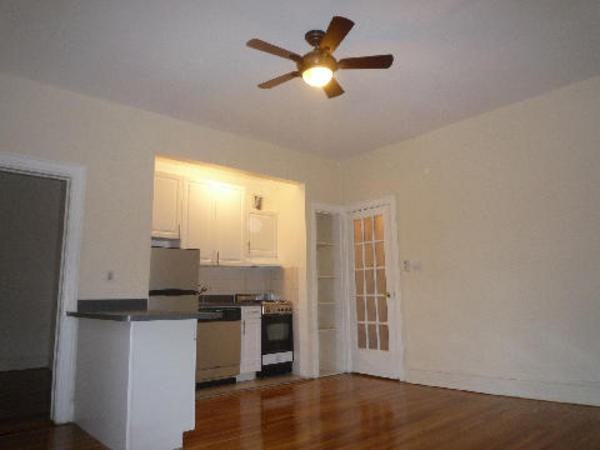 23 9th Ave - Photo 3 of 6