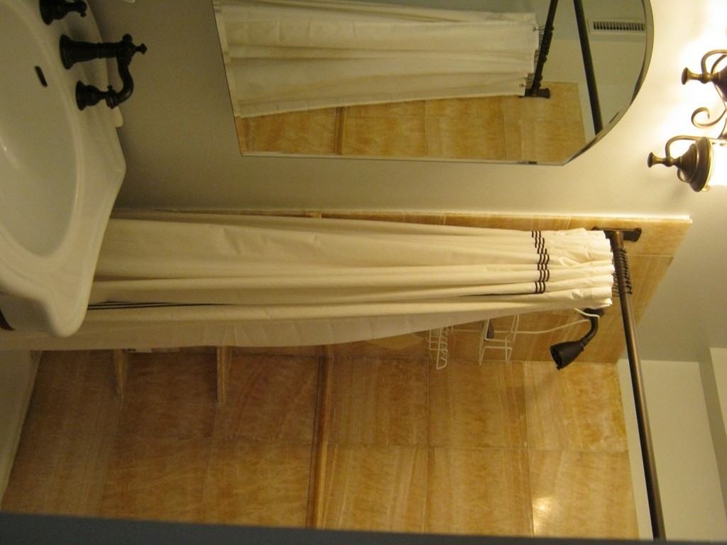 72 Columbus Hill Rd - Photo 2 of 5