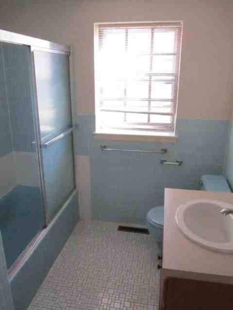 194 Lake Shore Rd #2 - Photo 2 of 7