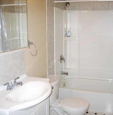 2462 213 St #11 - Photo 3 of 5