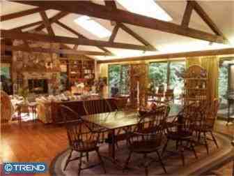 841 Scholl Rd - Photo 2 of 12