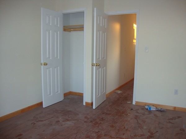 2106 Fulton St E - Photo 2 of 3