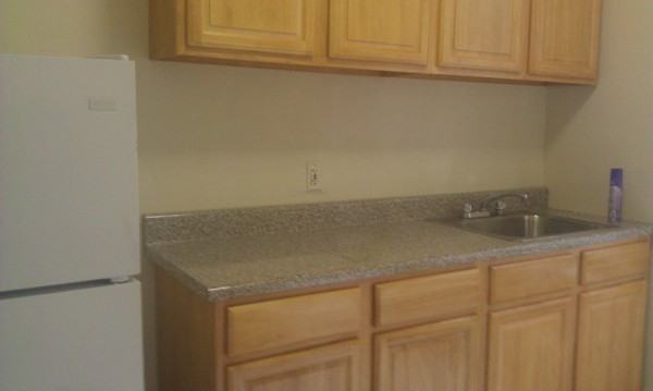 1367 Sterling Ave 4F - Photo 3 of 4