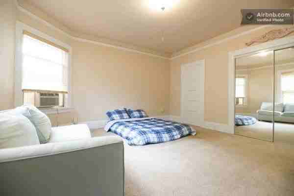 845 Webster St - Photo 2 of 2